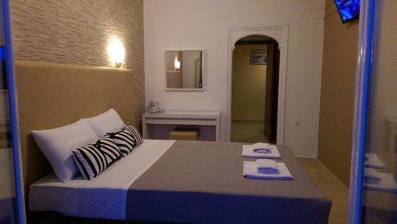 Hotel Tina Limni  Zewnętrze zdjęcie